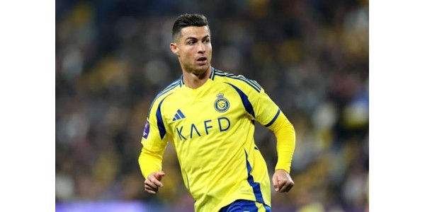 Cristiano Ronaldo dominoi aina Ballon d'Or -keskustelua Cristiano Ronaldo dominoi aina Ballon d'Or -keskustelua